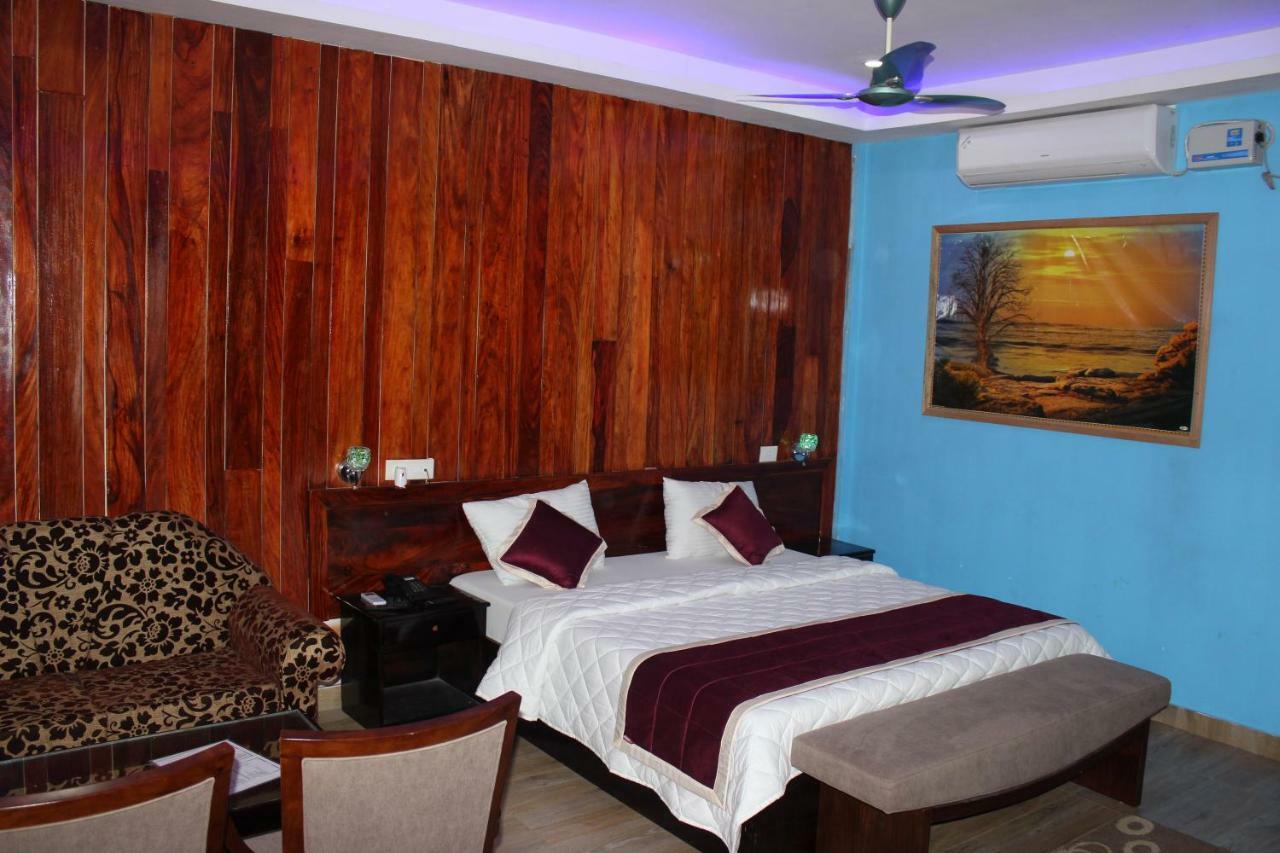 Tango Beach Resort Lakshmanpur Esterno foto