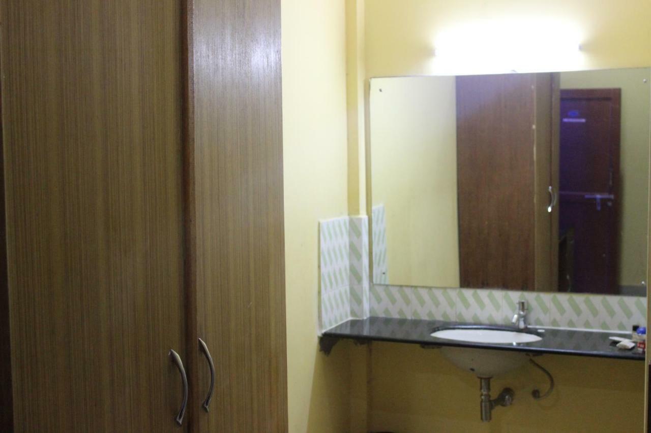 Tango Beach Resort Lakshmanpur Esterno foto