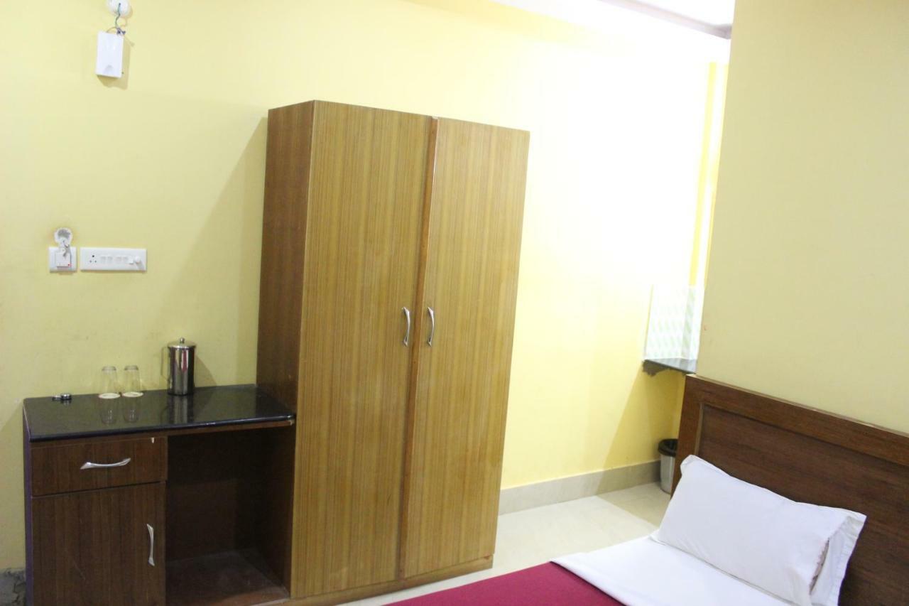 Tango Beach Resort Lakshmanpur Esterno foto
