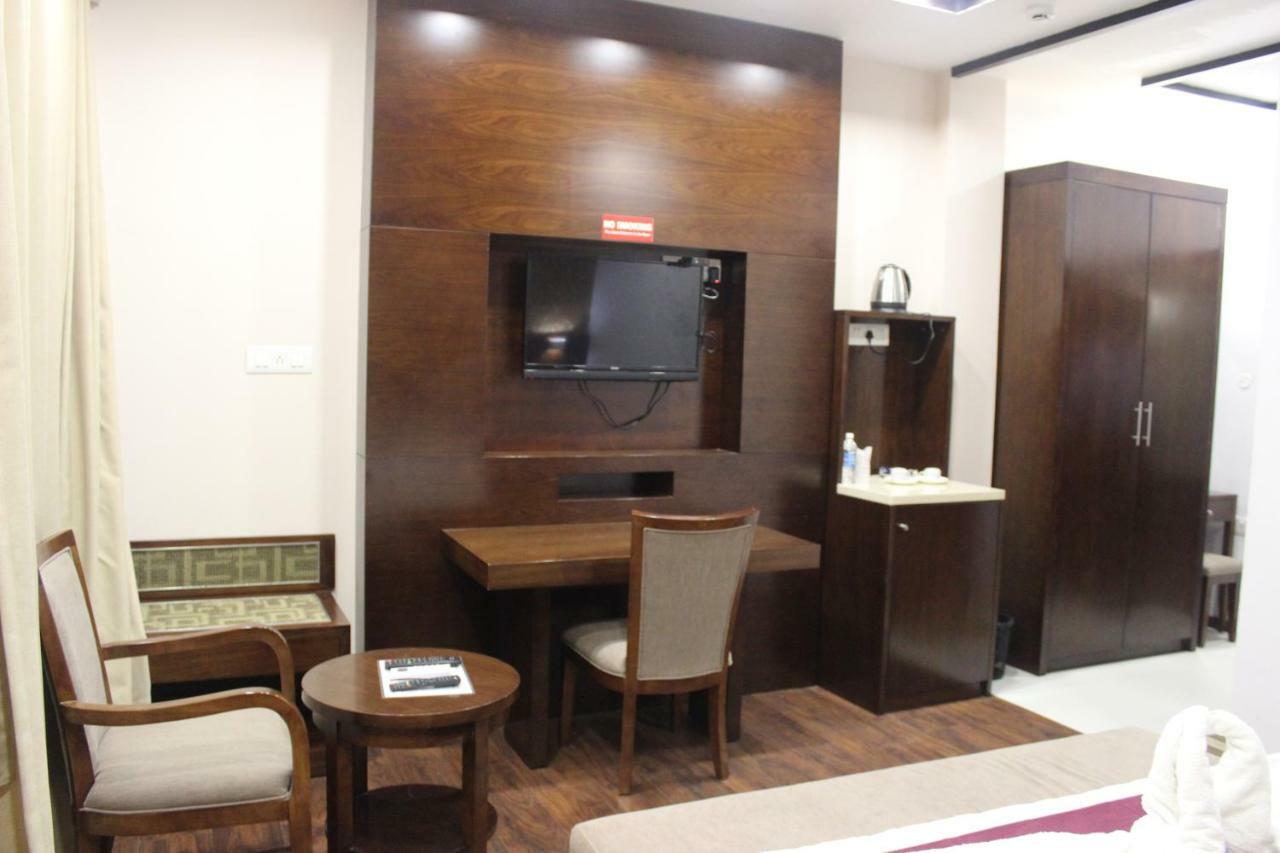 Tango Beach Resort Lakshmanpur Esterno foto