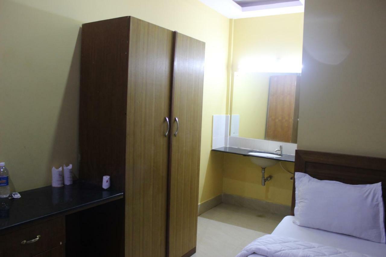 Tango Beach Resort Lakshmanpur Esterno foto